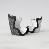 Motif créatif <span data-wg-notranslate>Black Rotin</span> réalisé par nos soins spécialement pour customiser et sublimer votre prothèse tibiale, prothèse fémorale, prothèse bras, manchon, ou votre orthèse, corset, corset siège, cruro-pédieuse, releveur, prepreg.