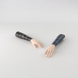 Motif créatif <span data-wg-notranslate>Carbon Fractal Black</span> réalisé par nos soins spécialement pour customiser et sublimer votre prothèse tibiale, prothèse fémorale, prothèse bras, manchon, ou votre orthèse, corset, corset siège, cruro-pédieuse, releveur, prepreg.