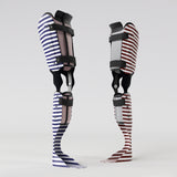 Motif créatif <span data-wg-notranslate>Mariniere Marine</span> réalisé par nos soins spécialement pour customiser et sublimer votre prothèse tibiale, prothèse fémorale, prothèse bras, manchon, ou votre orthèse, corset, corset siège, cruro-pédieuse, releveur, prepreg.