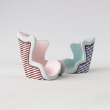 Motif créatif <span data-wg-notranslate>Mariniere Lipstik</span> réalisé par nos soins spécialement pour customiser et sublimer votre prothèse tibiale, prothèse fémorale, prothèse bras, manchon, ou votre orthèse, corset, corset siège, cruro-pédieuse, releveur, prepreg.