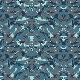 Motif créatif <span data-wg-notranslate>Camouflage Blue</span> réalisé par nos soins spécialement pour customiser et sublimer votre prothèse tibiale, prothèse fémorale, prothèse bras, manchon, ou votre orthèse, corset, corset siège, cruro-pédieuse, releveur, prepreg.