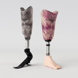 Motif <span data-wg-notranslate>Timber Pink</span> placé, adaptable aux dimensions exactes de votre prothèse tibiale, prothèse fémorale, prothèse bras et manchon, ou votre orthèse, corset, corset siège, cruro-pédieuse, releveur, prepreg.