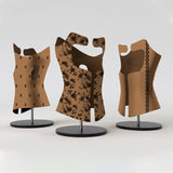 Motif créatif <span data-wg-notranslate>Precieuse</span> réalisé par nos soins spécialement pour customiser et sublimer votre prothèse tibiale, prothèse fémorale, prothèse bras, manchon, ou votre orthèse, corset, corset siège, cruro-pédieuse, releveur, prepreg.