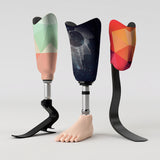 Motif <span data-wg-notranslate>Space Mind</span> placé, adaptable aux dimensions exactes de votre prothèse tibiale, prothèse fémorale, prothèse bras et manchon, ou votre orthèse, corset, corset siège, cruro-pédieuse, releveur, prepreg.