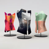 Motif <span data-wg-notranslate>Space Mind</span> placé, adaptable aux dimensions exactes de votre prothèse tibiale, prothèse fémorale, prothèse bras et manchon, ou votre orthèse, corset, corset siège, cruro-pédieuse, releveur, prepreg.