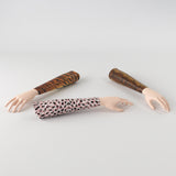 Motif créatif <span data-wg-notranslate>Leopard Pink</span> réalisé par nos soins spécialement pour customiser et sublimer votre prothèse tibiale, prothèse fémorale, prothèse bras, manchon, ou votre orthèse, corset, corset siège, cruro-pédieuse, releveur, prepreg.