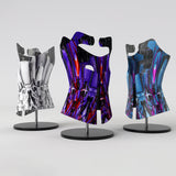 Motif <span data-wg-notranslate>Cyber Elfik Purple</span> placé, adaptable aux dimensions exactes de votre prothèse tibiale, prothèse fémorale, prothèse bras et manchon, ou votre orthèse, corset, corset siège, cruro-pédieuse, releveur, prepreg.