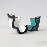 Motif créatif <span data-wg-notranslate>Lines</span> réalisé par nos soins spécialement pour customiser et sublimer votre prothèse tibiale, prothèse fémorale, prothèse bras, manchon, ou votre orthèse, corset, corset siège, cruro-pédieuse, releveur, prepreg.